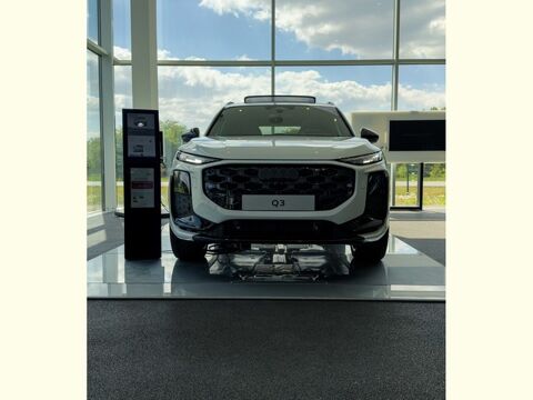 Audi Q3 E HYBRID 272 CH S TRONIC 6 45 TFSIE 2025 occasion Bruay-sur-l'Escaut 59860