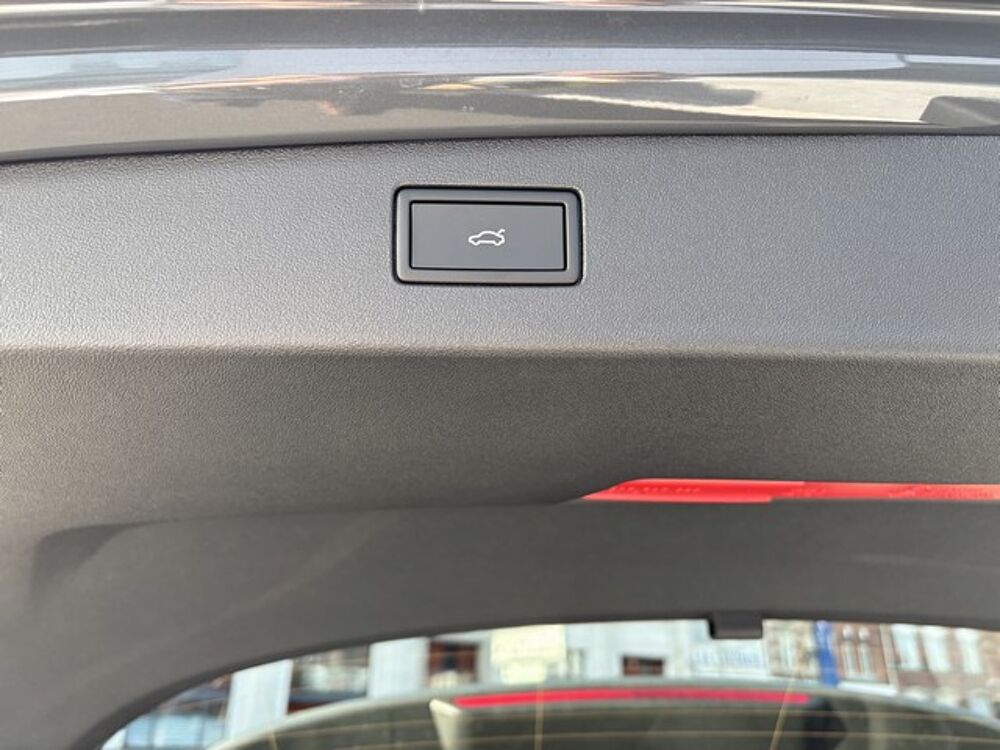 Tiguan NOUVEAU 1.5 EHYBRID 204CH DSG6 VW EDI... 2026 occasion 59130 Lambersart
