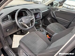 Tiguan ELEGANCE PHEV 1.4 TSI 245CH DSG6 2023 occasion 59930 La Chapelle-d'Armenti&egrave;res