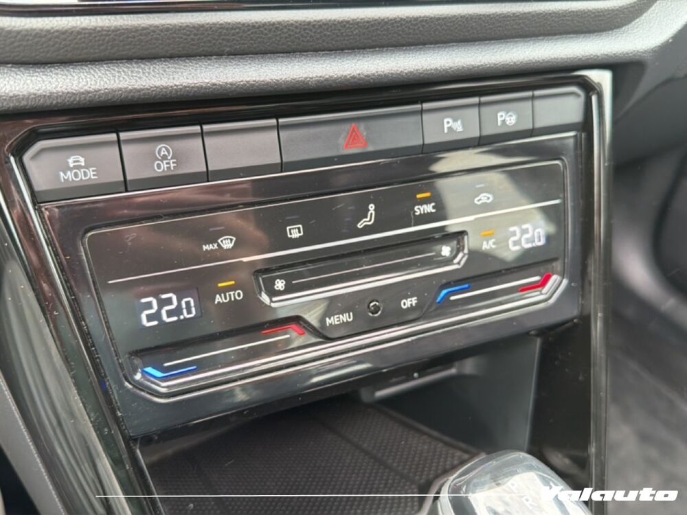 T-ROC R-LINE 2.0 TDI 150CH DSG7 2023 occasion 59930 La Chapelle-d'Armenti&egrave;res