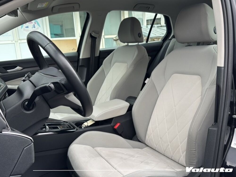 Golf A8 1.5 TSI MILD HYBRID 150CH DSG7 STYLE 2023 occasion 59223 Roncq