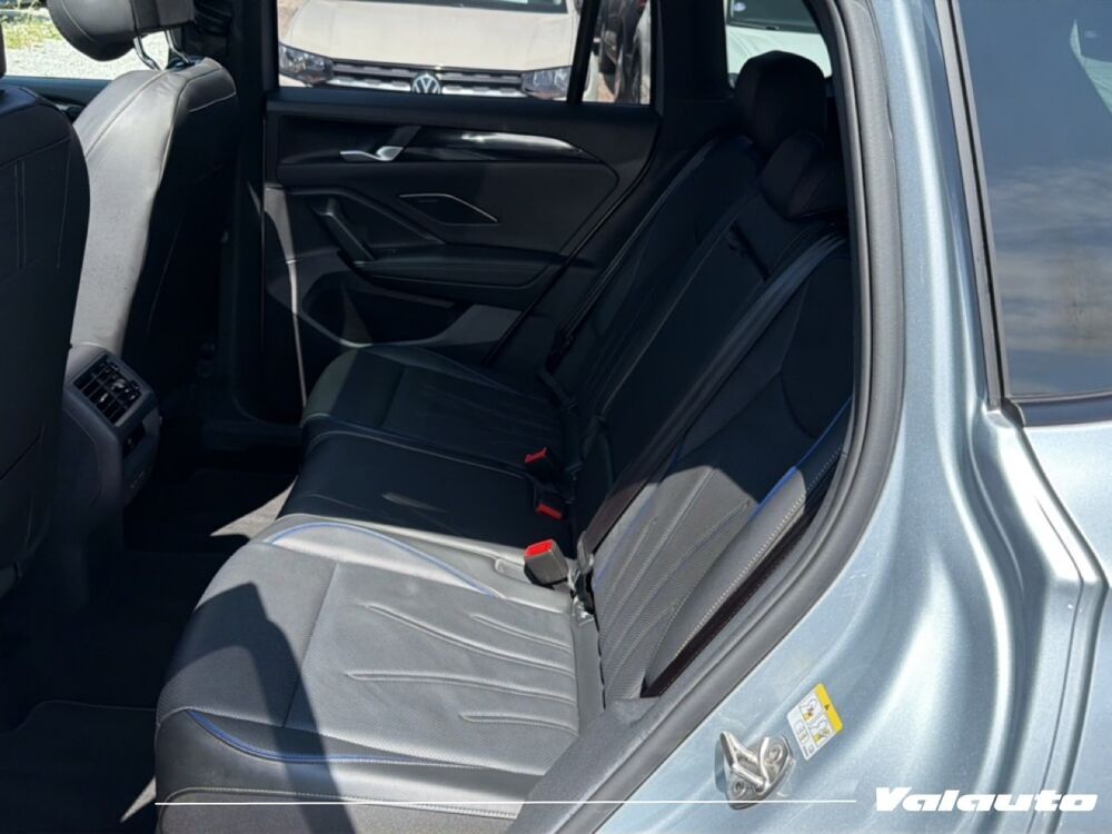Tiguan R LINE EXCLUSIVE 2.0 TDI 150CH DSG7 2024 occasion 59930 La Chapelle-d'Armenti&egrave;res