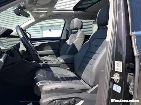 Touareg ELEGANCE 3.0 TSI 381CH HYBRID RECHAR... 2023 occasion 59930 La Chapelle-d'Armenti&egrave;res