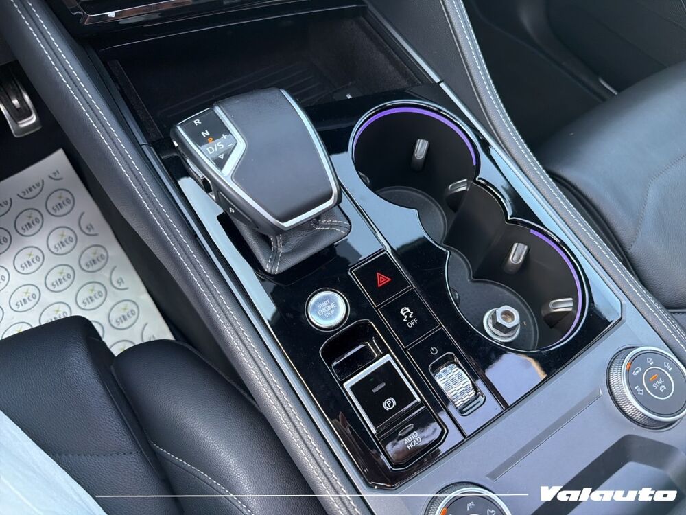 Touareg R 3.0 TSI 462CH HYBRIDE RECHAERGEABLE 2024 occasion 59930 La Chapelle-d'Armenti&egrave;res