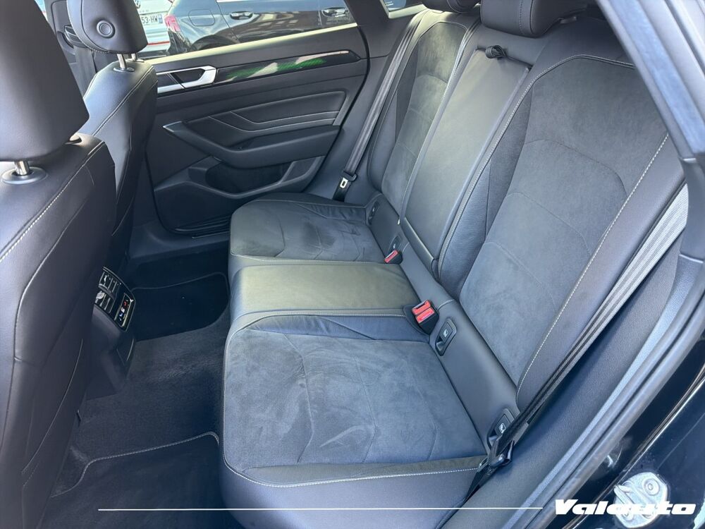 Arteon SB R LINE HYBRIDE 1.4 TSI 218CH DSG6 ... 2023 occasion 59930 La Chapelle-d'Armenti&egrave;res