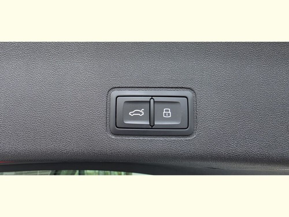 Q3 E HYBRID 272 CH S TRONIC 6 2026 occasion 59860 Bruay-sur-l'Escaut