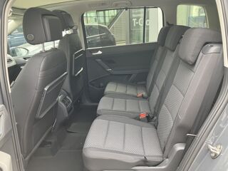 Touran DSG7 EDITION FAMILY 7 PLACES 2025 occasion 59860 Bruay-sur-l'Escaut