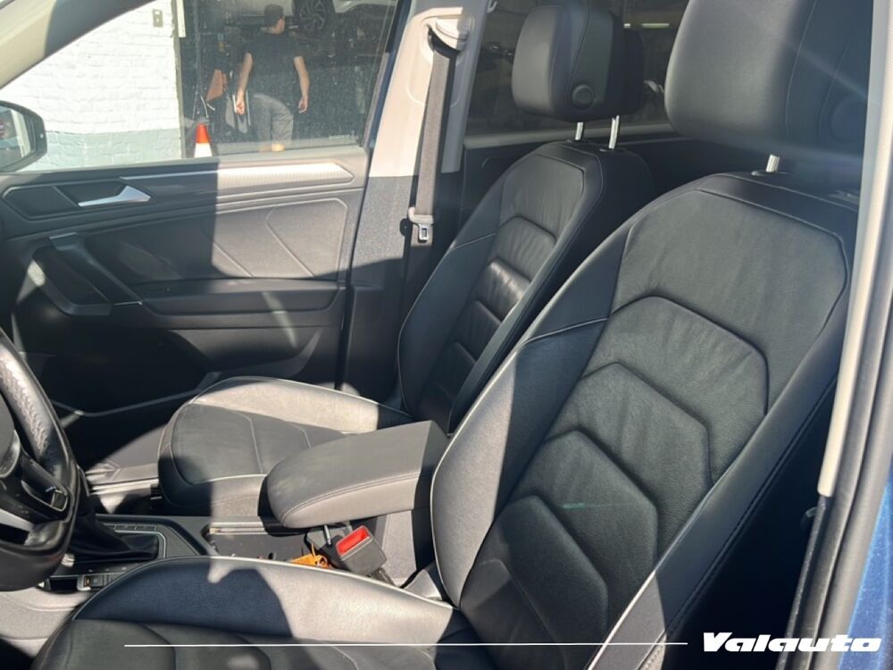 Tiguan Allspace CARAT EXCLUSIVE 2.0 TDI 150 ... 2020 occasion 59100 Roubaix