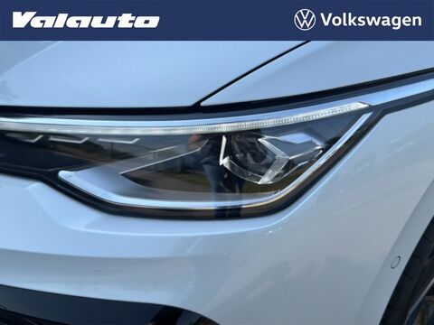 Golf 8 2.0 TDI 150 CH DSG7 R LINE EDITION+OP... 2026 occasion 59930 La Chapelle-d'Armenti&egrave;res