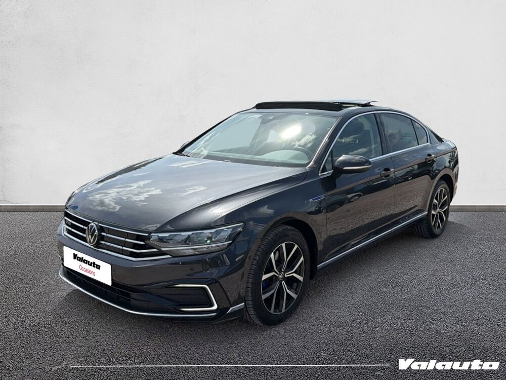 Passat GTE HYBRIDE RECHAERGEABLE 218CH DSG6 ... 2022 occasion 59930 La Chapelle-d'Armenti&egrave;res