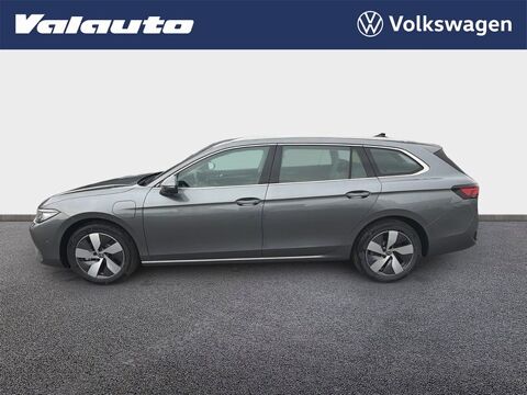 Passat SW EHYBRID 204CV 1.5 DSG6 LIFE PLUS 2025 occasion 59930 La Chapelle-d'Armenti&egrave;res