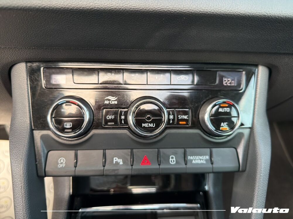 Karoq AMBITION 2.0 TDI 116CH DSG7 2024 occasion 59930 La Chapelle-d'Armenti&egrave;res