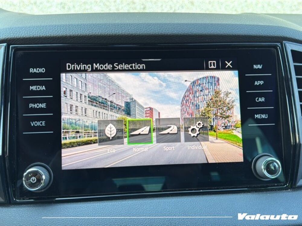 Karoq SPORTLINE 1.5 TSI 150 CH DSG7 ACT 2024 occasion 59860 Bruay-sur-l'Escaut