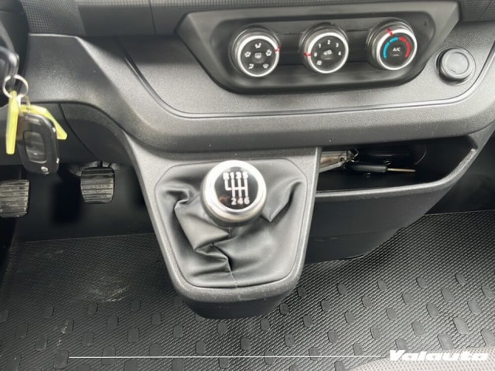 Trafic L2H1 ZEN DCI 150 9 PLACES 2022 occasion 59100 Roubaix