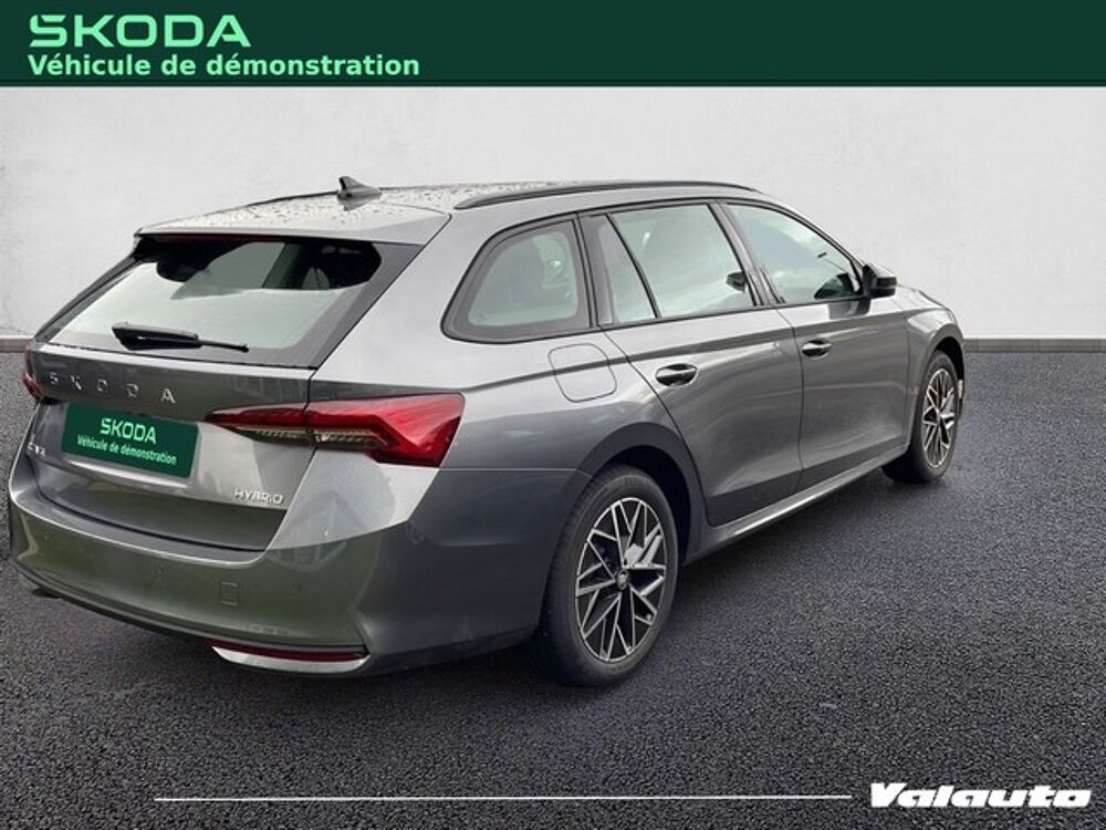 Octavia COMBI CLEVER 1.5 TSI 116 DSG7 HYBRID 2026 occasion 59223 Roncq