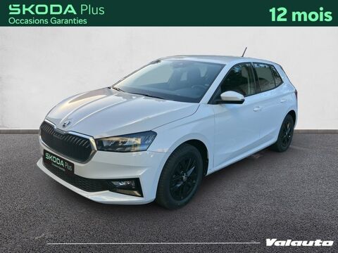 Annonce voiture Skoda Fabia 14490 €
