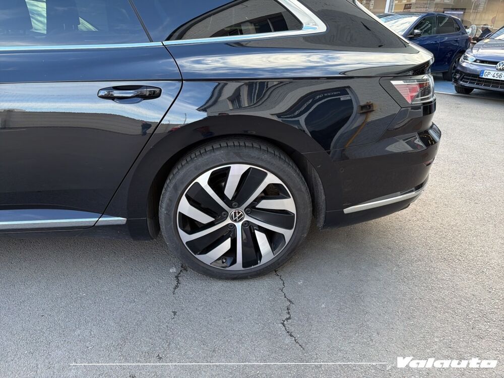 Arteon SB R LINE HYBRIDE 1.4 TSI 218CH DSG6 ... 2023 occasion 59930 La Chapelle-d'Armenti&egrave;res