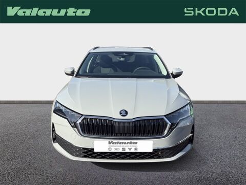 Octavia COMBI CLEVER 1.5 TSI 116 DSG7 HYBRIB 2026 occasion 59223 Roncq