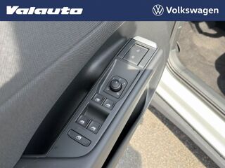 T-ROC NOUVEAU NF 1.5 ETSI HYBRID 116CH DSG7 ... 2026 occasion 59400 Cambrai