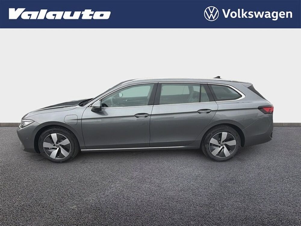 Passat SW EHYBRID 204CV 1.5 DSG6 LIFE PLUS 2025 occasion 59930 La Chapelle-d'Armenti&egrave;res