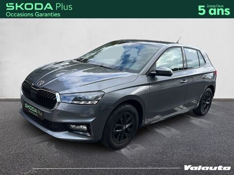 Annonce voiture Skoda Fabia 19690 €