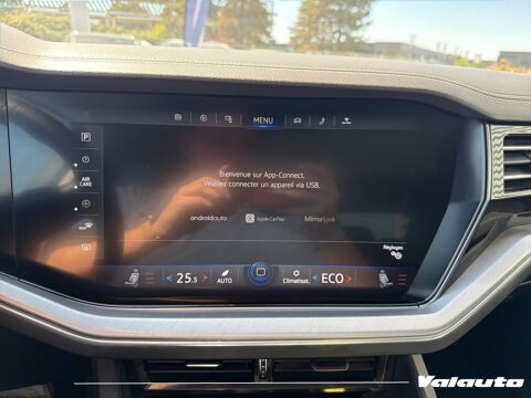 Touareg ELEGANCE 3.0 TSI 381CH HYBRID RECHAR... 2023 occasion 59930 La Chapelle-d'Armenti&egrave;res
