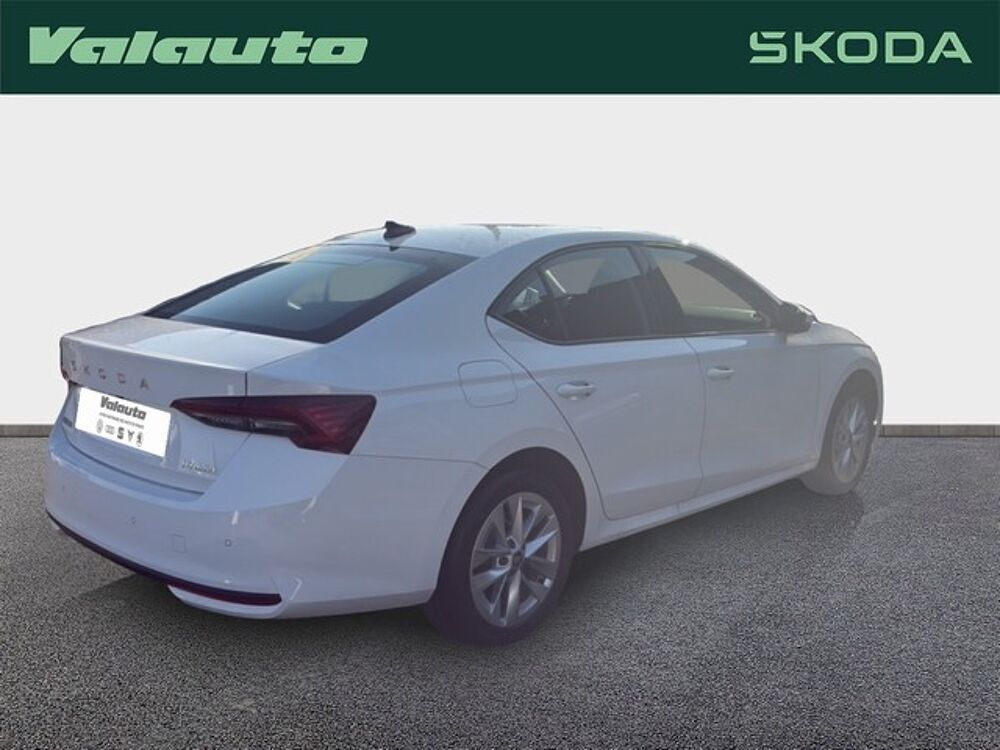 Octavia BERLINE CLEVER 1.5 TSI 150 DSG7 H... 2026 occasion 59223 Roncq