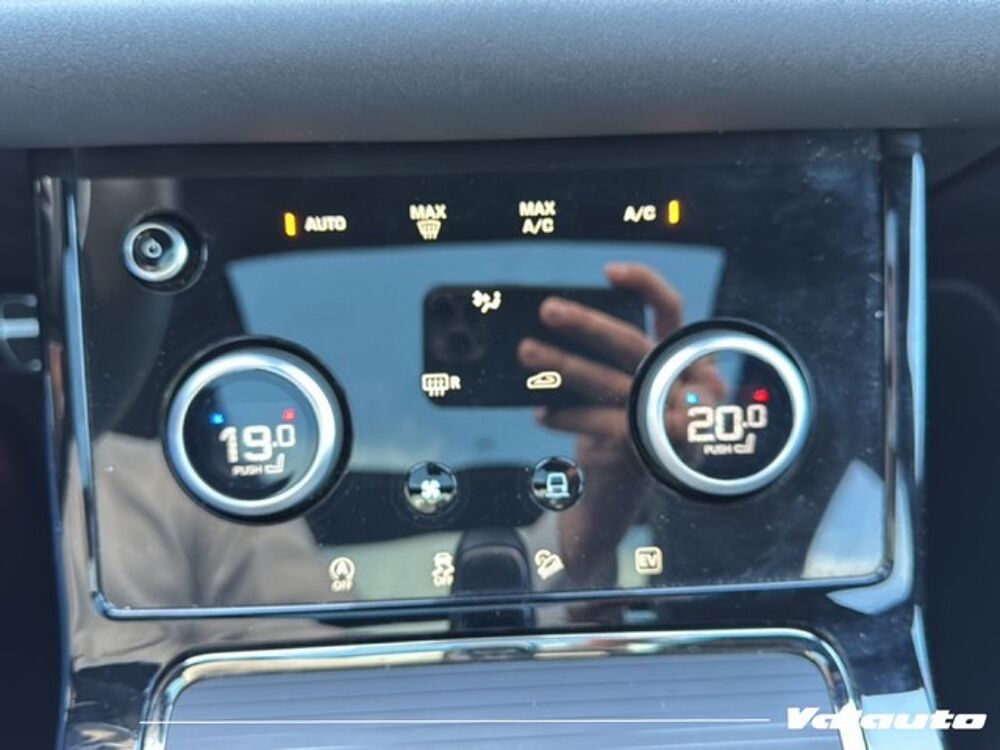 Range Rover Evoque RANGE ROVER MARK III P300E BV... 2023 occasion 59860 Bruay-sur-l'Escaut
