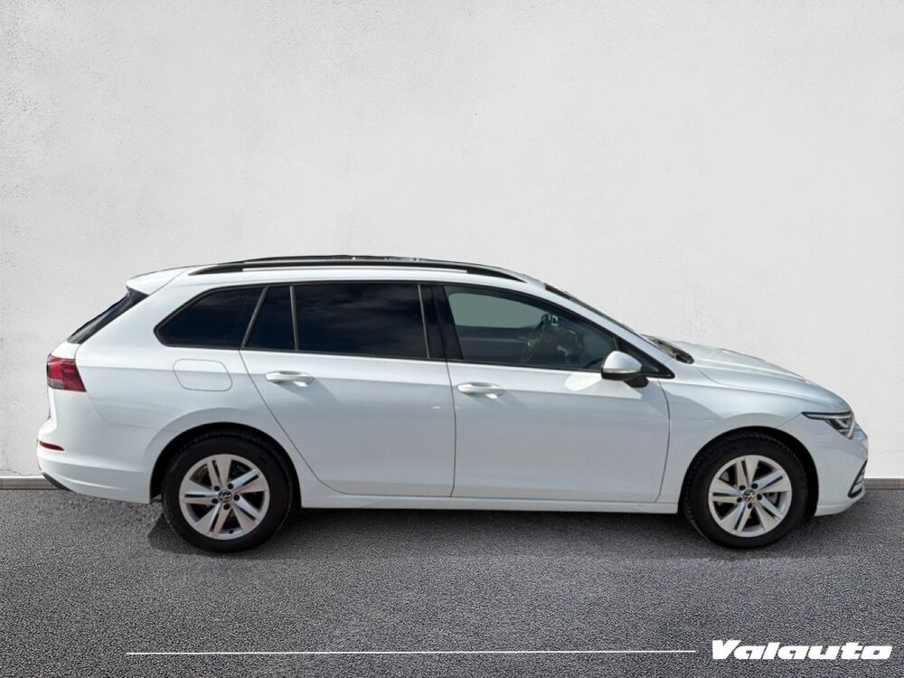 Golf SW GOLF 8 SW LIFE PLUS 2.0 TDI 116CH BVM6 2023 occasion 59930 La Chapelle-d'Armenti&egrave;res