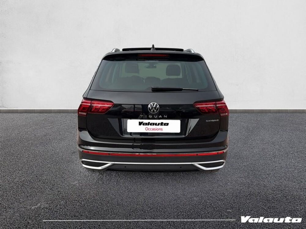 Tiguan ELEGANCE PHEV 1.4 TSI 245CH DSG6 2023 occasion 59930 La Chapelle-d'Armenti&egrave;res