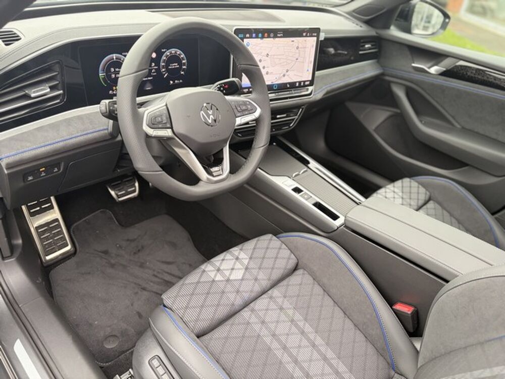 Passat R-LINE EHYBRID 272CH DSG6 2026 occasion 59223 Roncq