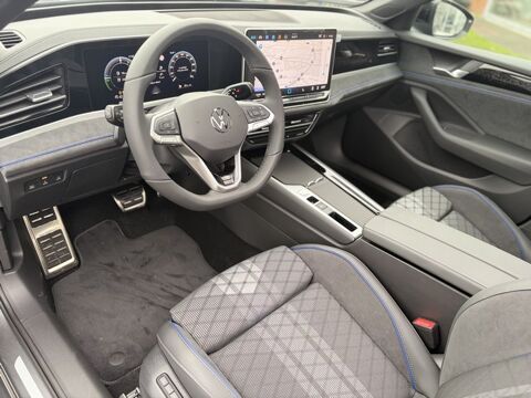 Passat R-LINE EHYBRID 272CH DSG6 2026 occasion 59223 Roncq