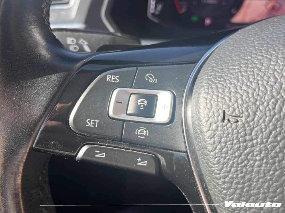 Tiguan Allspace CARAT EXCLUSIVE 2.0 TDI 150 ... 2020 occasion 59100 Roubaix