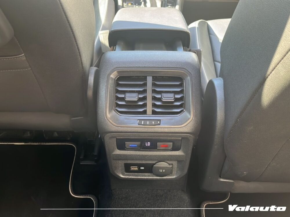 Tiguan Allspace CARAT EXCLUSIVE 2.0 TDI 150 ... 2020 occasion 59100 Roubaix