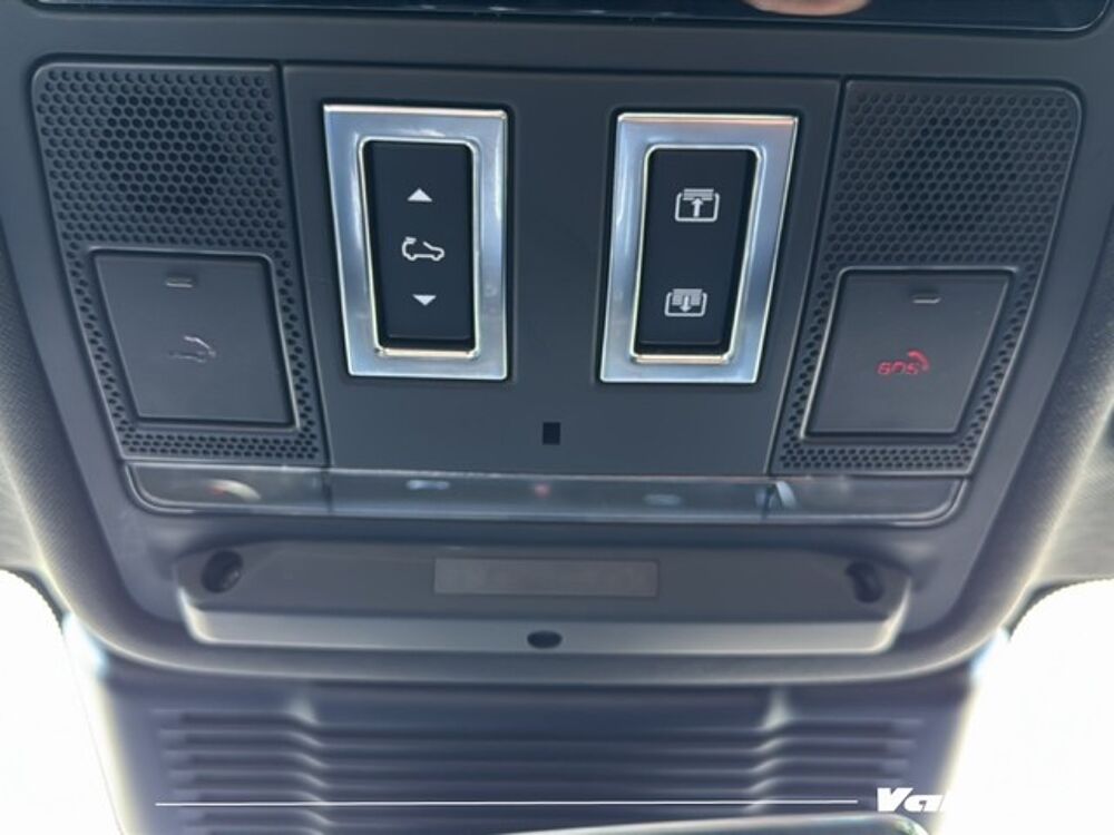 Range Rover Evoque RANGE ROVER MARK III P300E BV... 2023 occasion 59860 Bruay-sur-l'Escaut