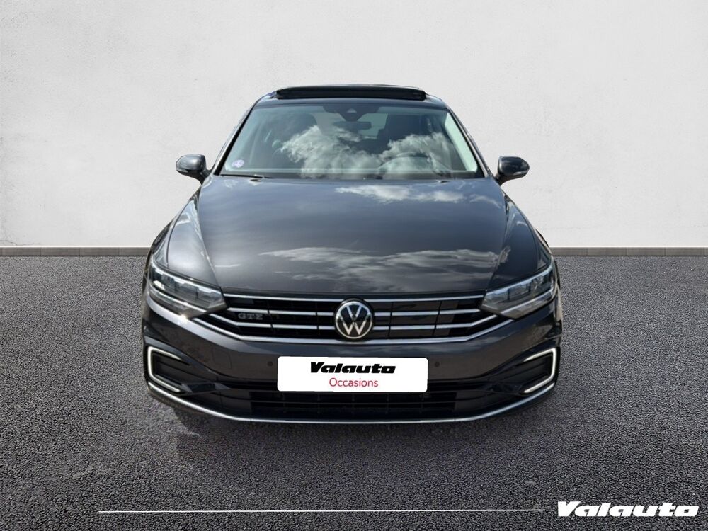 Passat GTE HYBRIDE RECHAERGEABLE 218CH DSG6 ... 2022 occasion 59930 La Chapelle-d'Armenti&egrave;res
