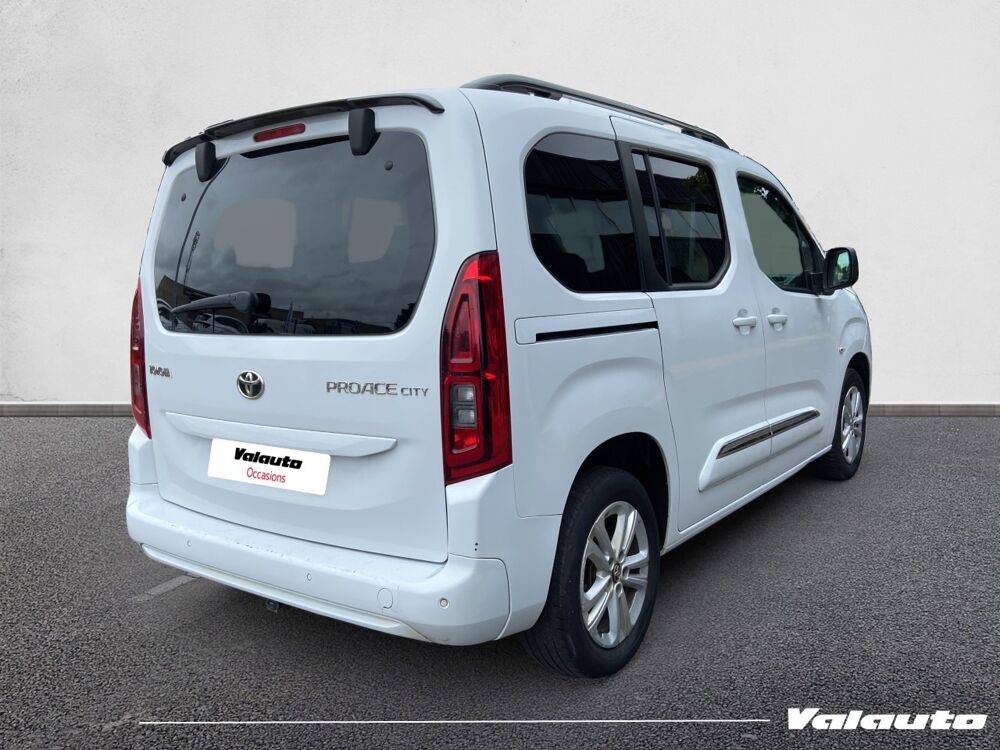 Verso PROACE CITY MEDIUM 1.2 110 VVT-I D... 2022 occasion 59860 Bruay-sur-l'Escaut