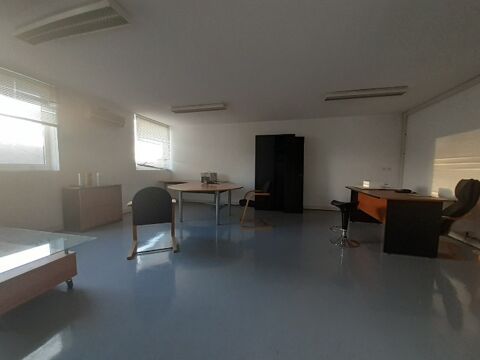   Bureaux Vide 45 m² 
