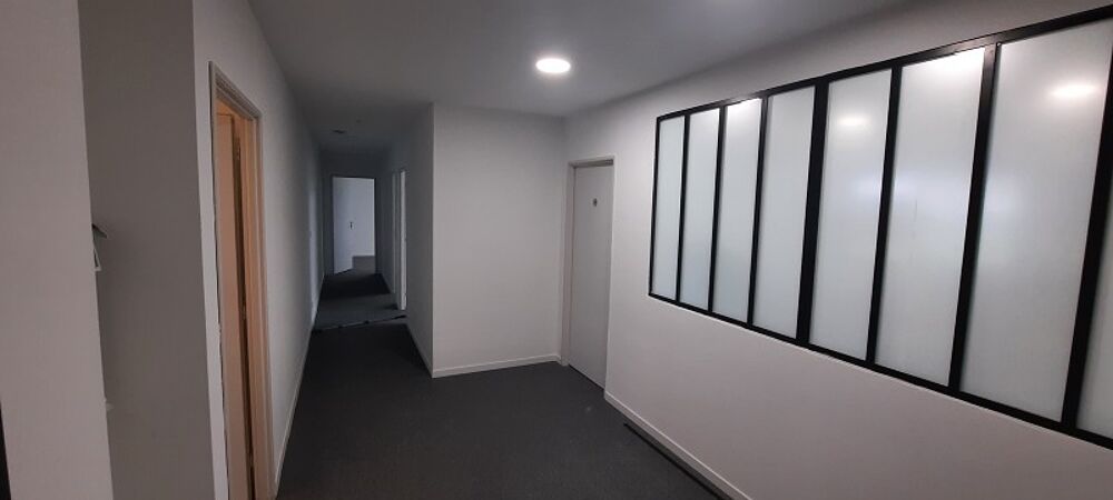  Bureaux Vide 27 m 