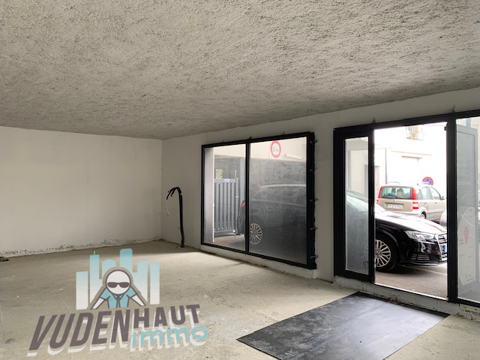 Local commercial 94 m² 186667 64340 Boucau