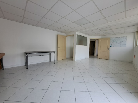 Bureaux Meublé 69 m² 1044 31400 Toulouse