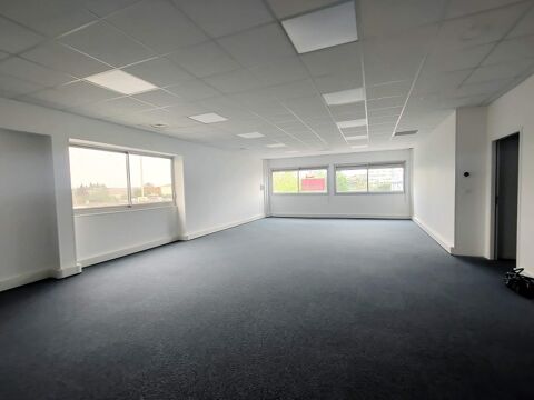   Bureaux Vide 110 m 