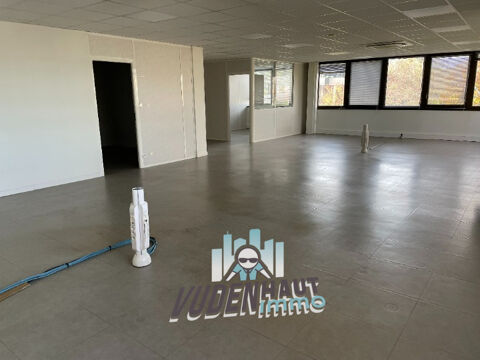 Bureaux Vide 211 m² 2420 31520 Ramonville-saint-agne