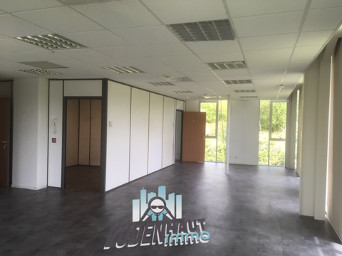 Bureaux Vide 220 m² 3016 64200 Bassussarry