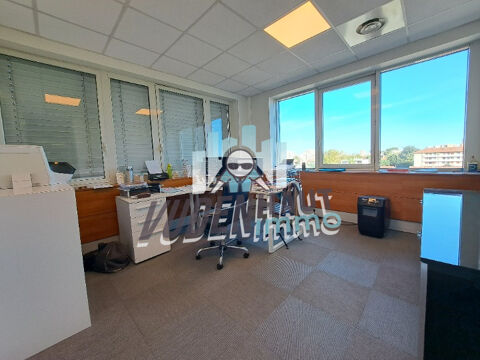   Bureaux Vide 61 m 