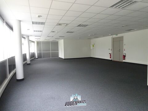   Bureaux Vide 168 m 