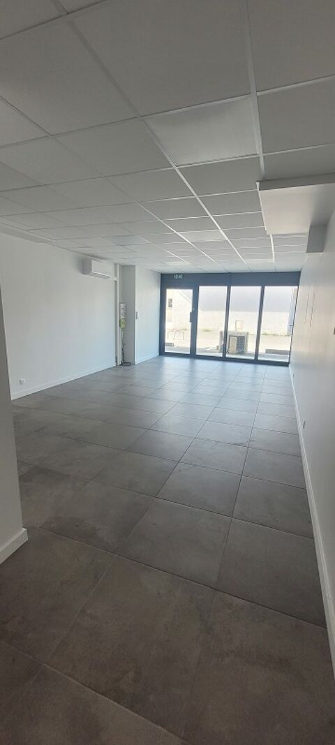 Local commercial 40 m² 654 31810 Vernet