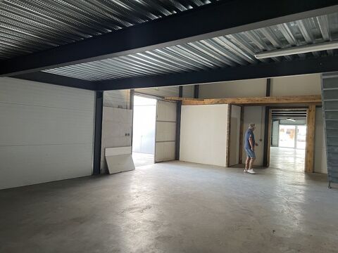 Local commercial 320 m² 1700 33510 Andernos-les-bains
