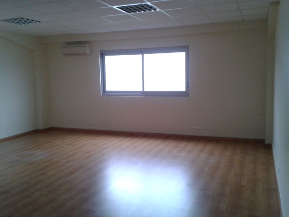   Bureaux Vide 40 m 