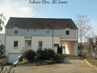  Maison  vendre 8 pices 225 m